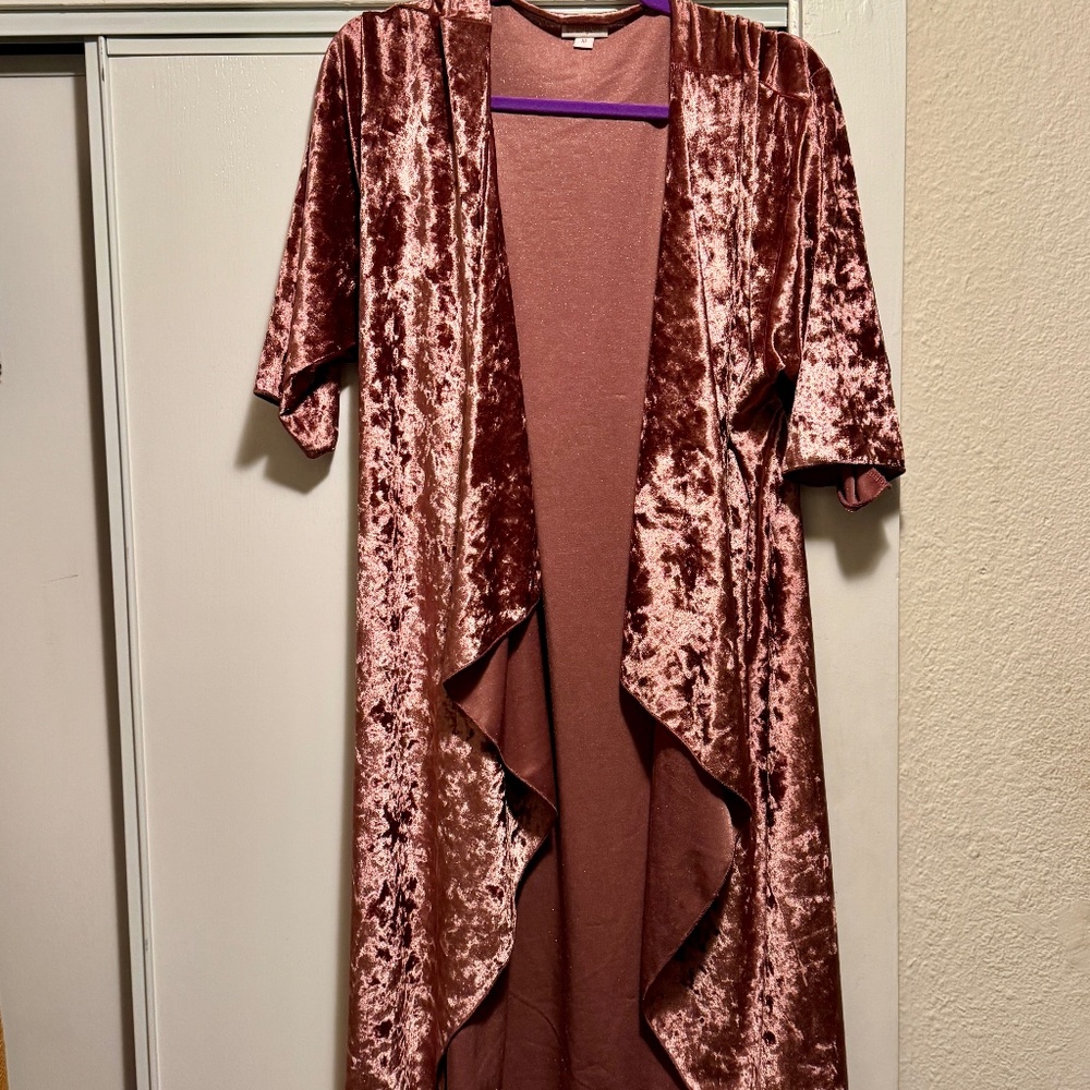 LuLaRoe Crushed Velvet Shirley Kimono